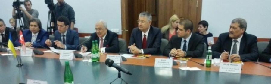 Підписали Договір про співпрацю.