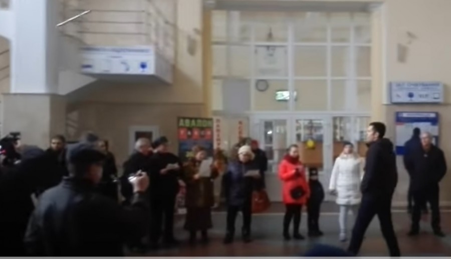 Херсон присоединился к песенному флешмобу Херсон присоединился к песенному флешмобу