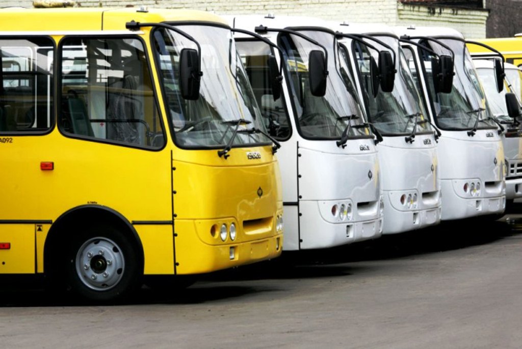 Напередодні поминальних днів херсонські маршрутки курсуватимуть за зміненим графіком