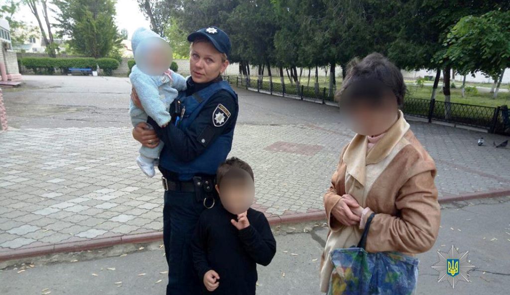 Пьяных мамочек в Херсоне становится больше Пьяных мамочек в Херсоне становится больше