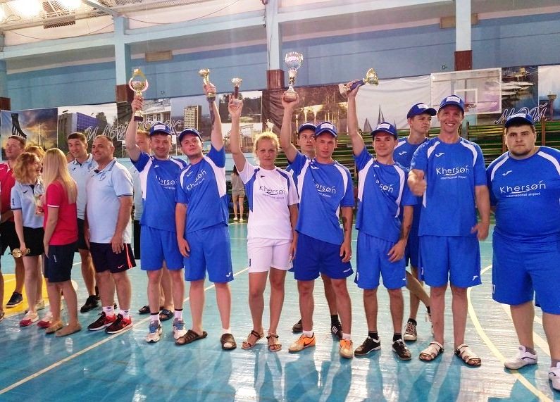 Команда аеропорту «Херсон» – срібні призери спортивних ігор