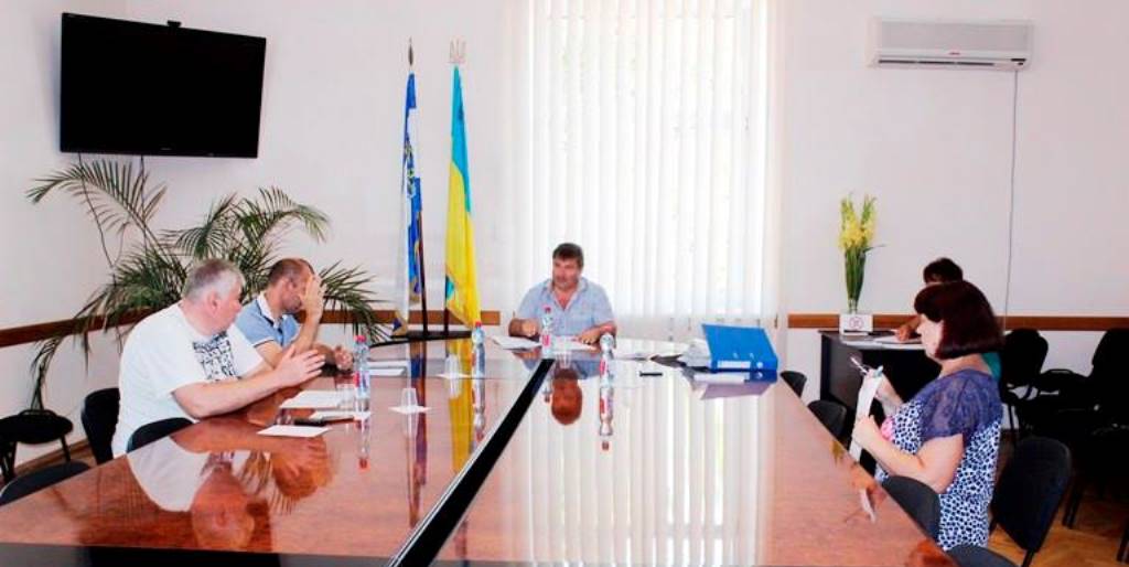 Депутати Херсонської облради заслухають звіти громадських організацій Депутати Херсонської облради заслухають звіти громадських організацій