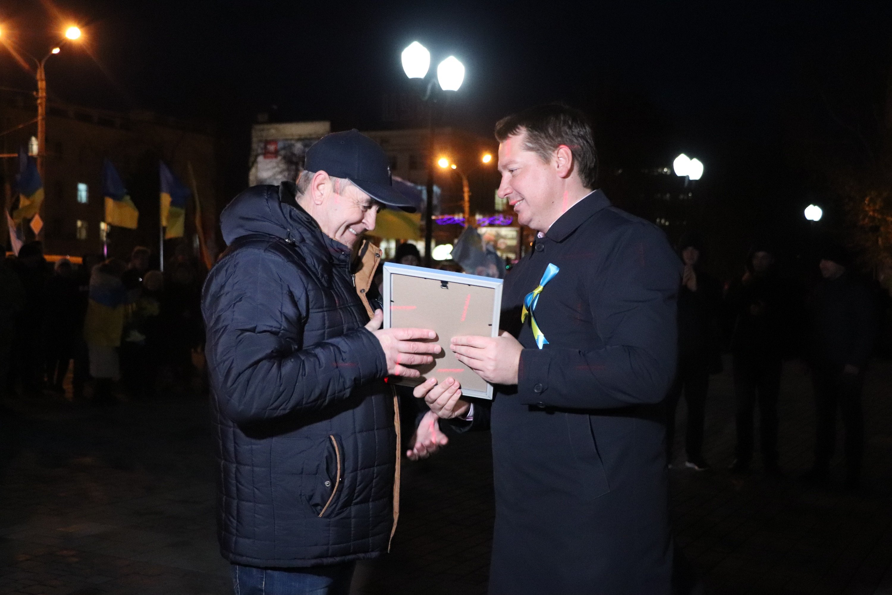 Голова Херсонської облдержадміністрації нагородив учасників Революції Гідності Голова Херсонської облдержадміністрації нагородив учасників Революції Гідності
