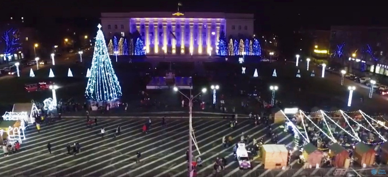 Дороги предновогоднего Херсона патруль решил не проверять (видео)