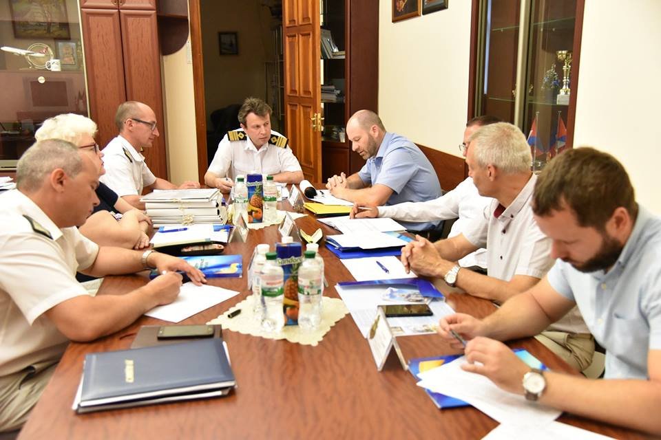 Херсонскую государственную морскую академию посетили представители компании «Marlow Navigation»