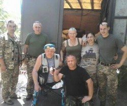 Херсонська обласна рада допомагає військовим на сході України