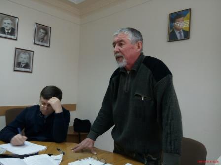 В Херсоне ветераны военной службы собираются устроить вынос мэрского кресла, возможно, вместе с мэром