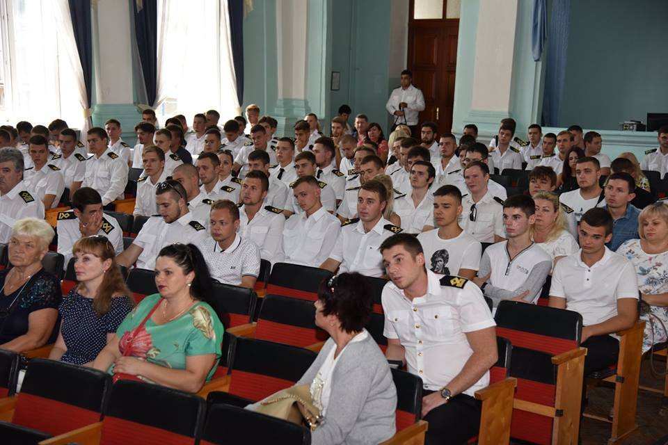 Майбутні херсонські моряки дізналися, що їх чекає протягом наступних 365 днів
