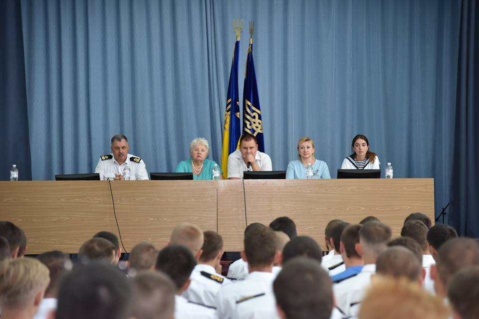 Знову до навчання: викладачам херсонської морської академії є кому передавати свій досвід