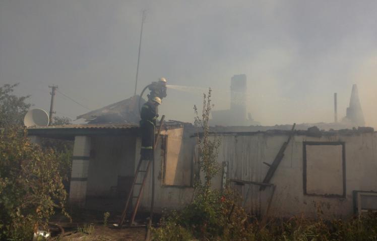 Покурили - внаслідок пожежі у Ніжньосірогозькому районі один чоловік загинув, інший з опіками у лікарні