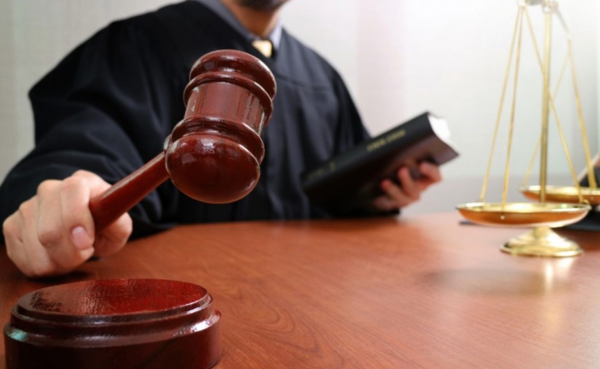Завтра у Херсоні суд обиратиме запобіжний захід депутату Дніпровської райради та його дружині