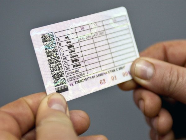 У серпні на Херсонщині сервісні послуги МВС користувалися  в громадян найбільшим попитом