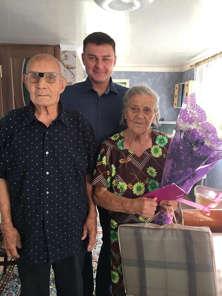 У Антонівці вік поважають - про ювілярів не забувають (ФОТО) У Антонівці вік поважають - про ювілярів не забувають (ФОТО)