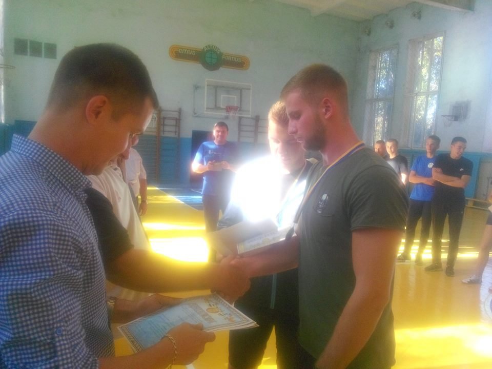 У Херсонському національному технічному університеті відбулися змагання з настільного тенісу - вихованці морської академії не залишилися осторонь