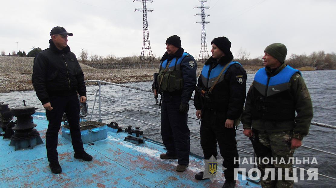 Водна поліція Херсонщини працює в посиленому режимі (відео)