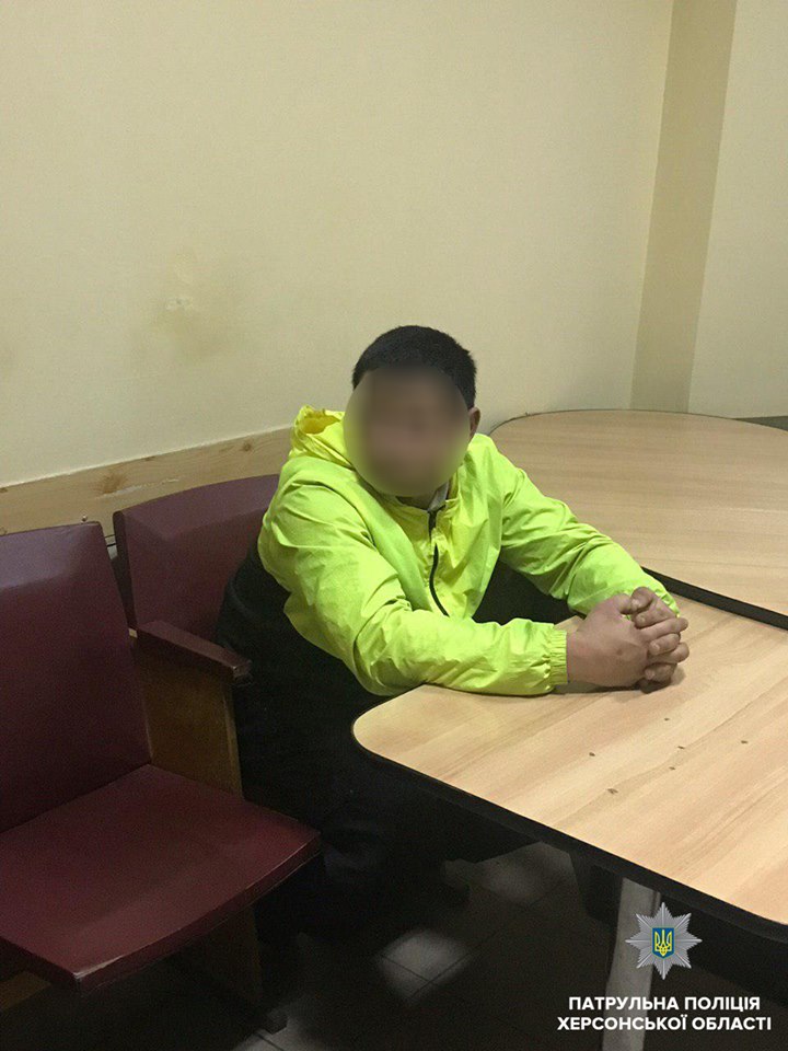 Як гукнеш, так і відгукнеться - херсонець спочатку сам побив, а потім отримав 