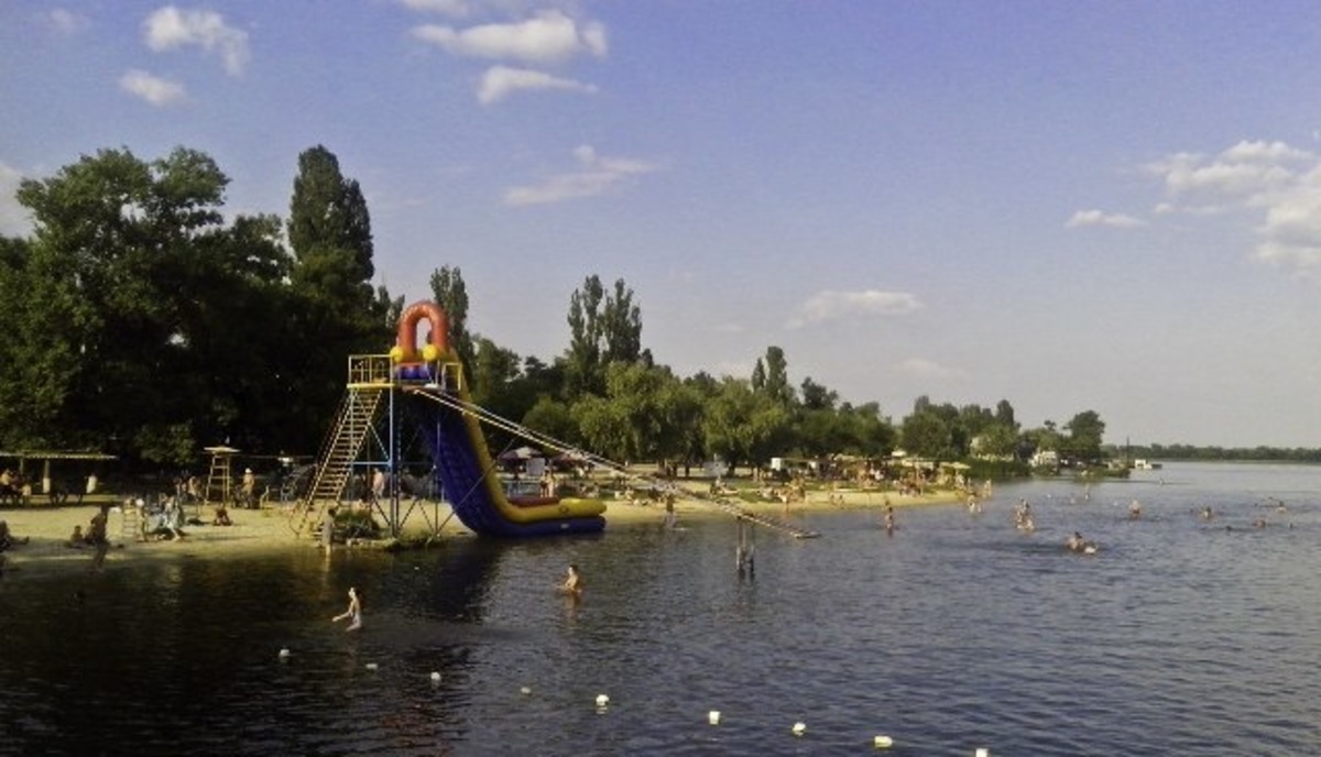 Мінувальники сьогодні взялися за місця відпочинку херсонців