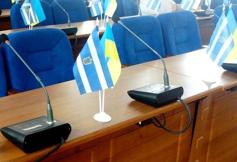 В Херсоне просят назначить внеочередные выборы городского головы и депутатов