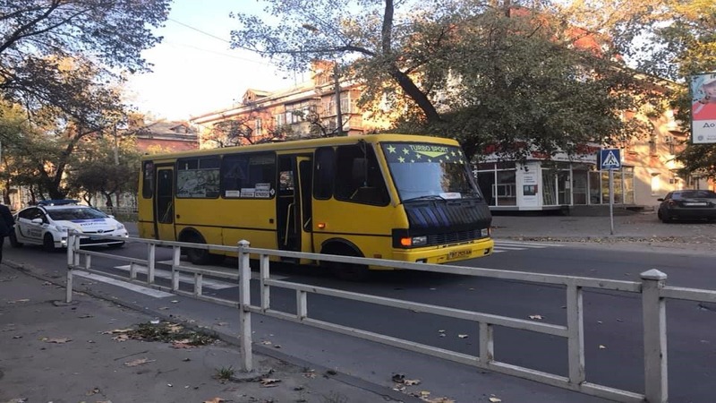 Херсонська поліція розшукує свідків смертельного ДТП та родичів загиблого
