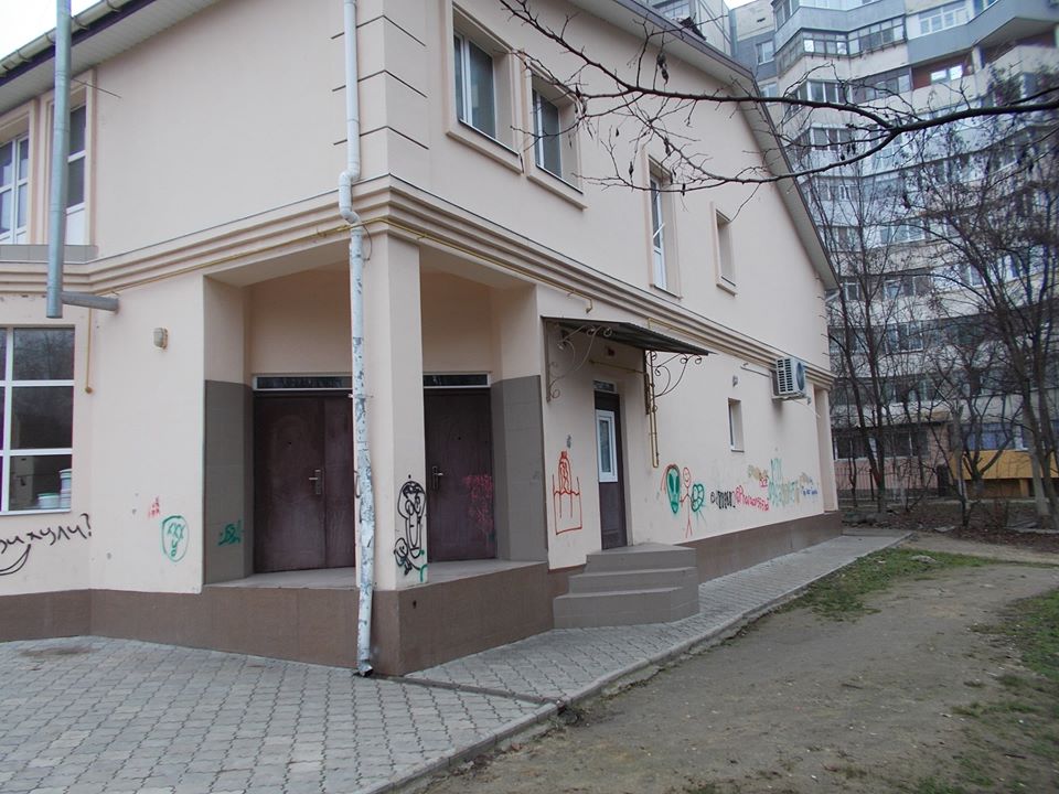 Херсонські підприємці змушені Херсонські підприємці змушені