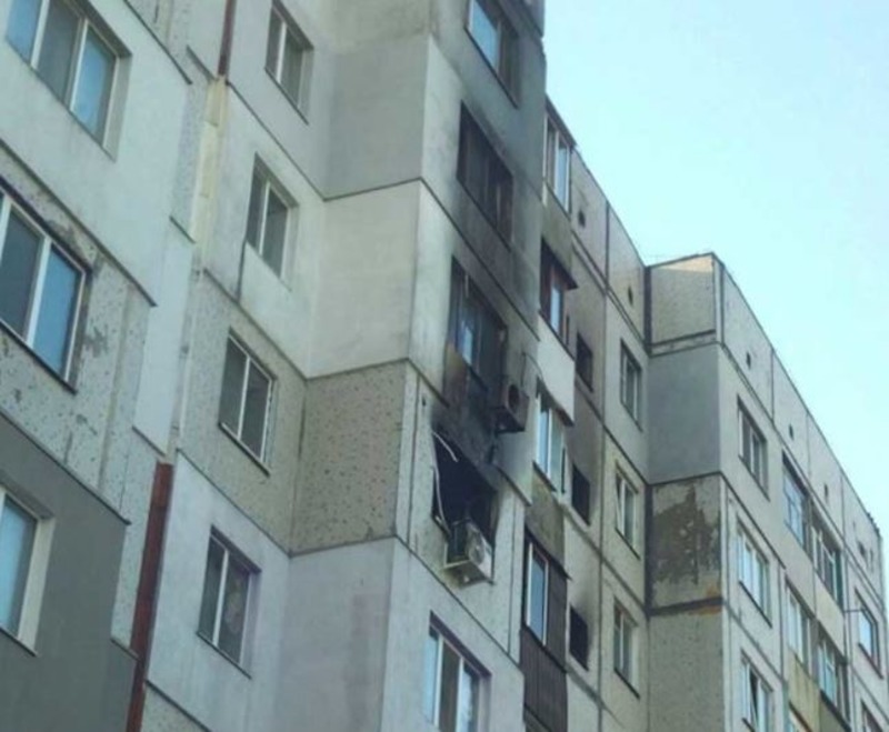 Мешканці херсонської багатоповерхівки досі оговтуються від наслідків пожежі Мешканці херсонської багатоповерхівки досі оговтуються від наслідків пожежі