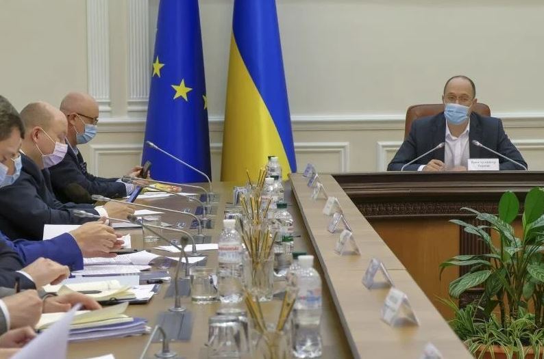 В Украине продлили карантин до 22 мая, но ввели послабления