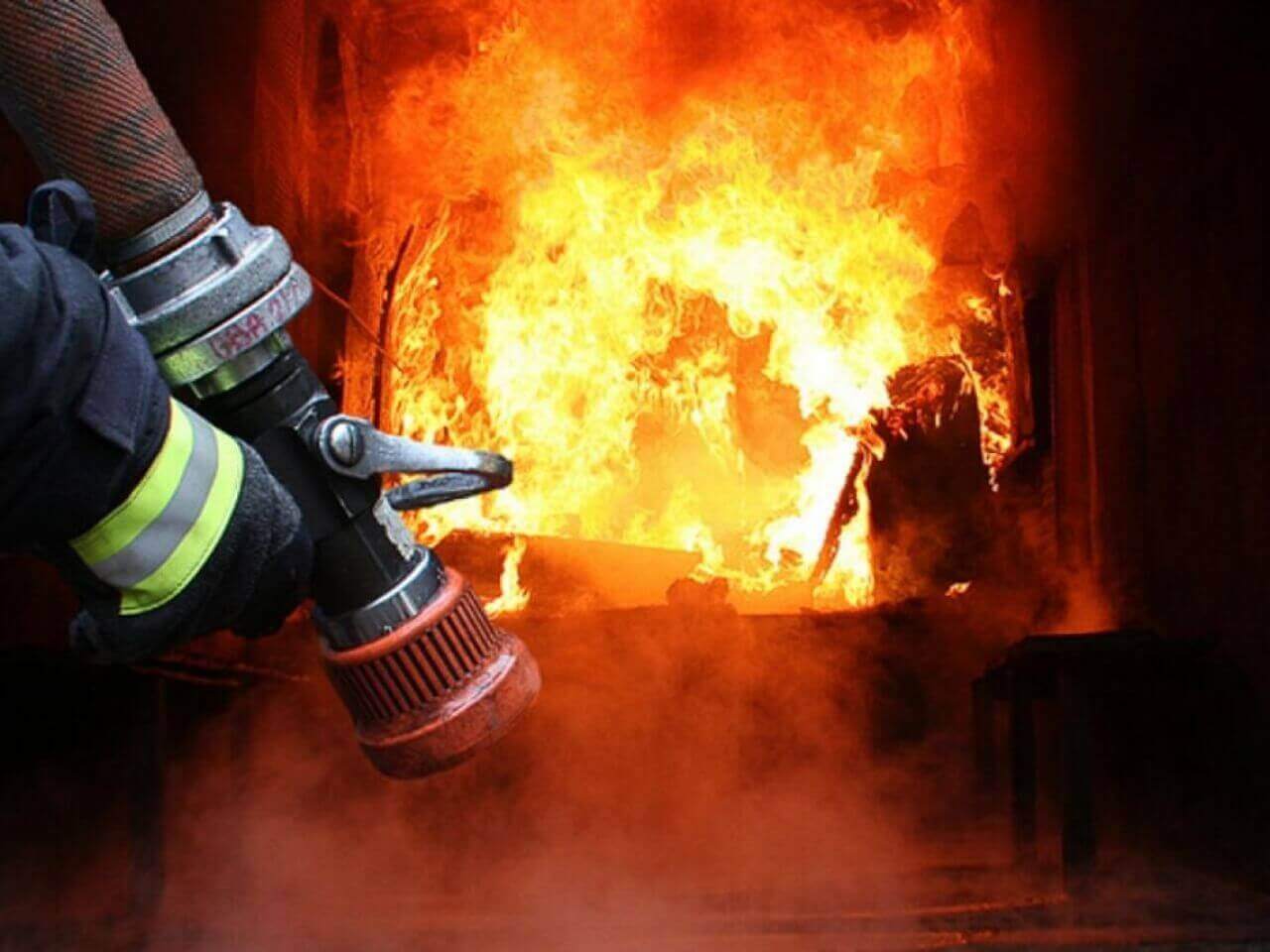 У Херсоні у нічній пожежі загинув чоловік