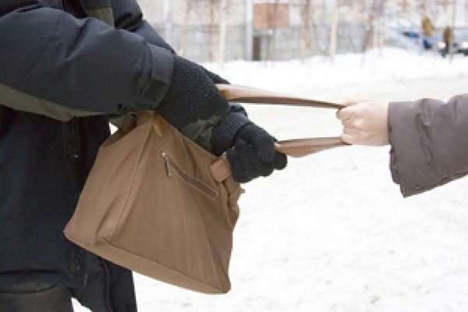 Херсонець за побиття та пограбування пенсіонерки постане перед судом