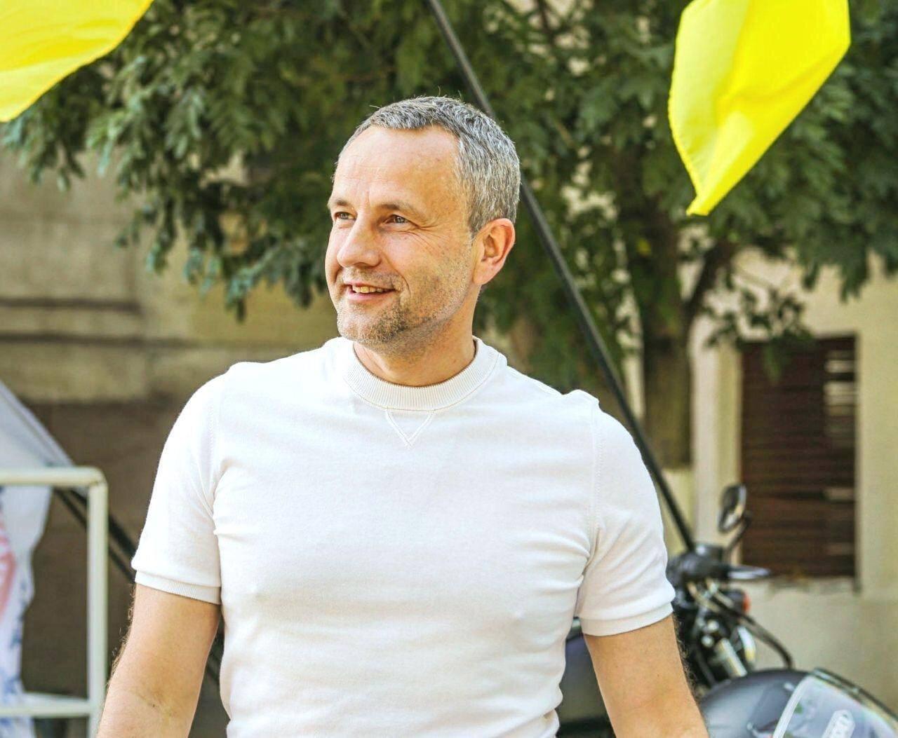 Игорь Колыхаев: Я благодарен всем, кто вчера выстоял очередь и проголосовал Игорь Колыхаев: Я благодарен всем, кто вчера выстоял очередь и проголосовал