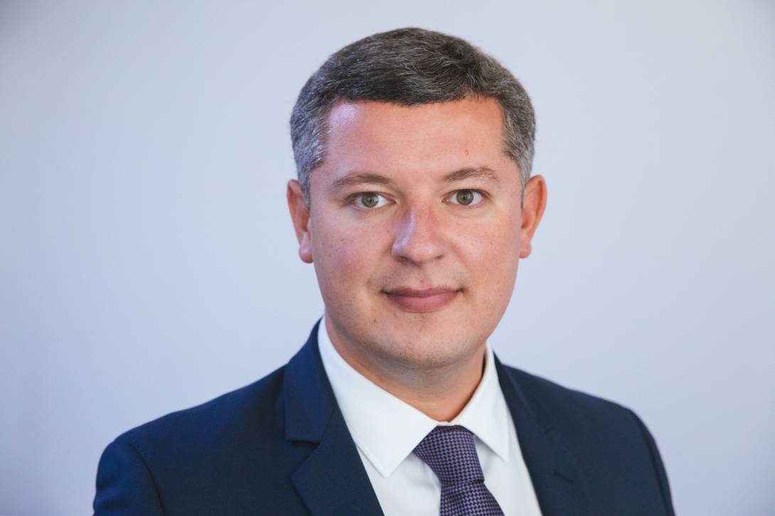 Егор Устинов: Правительство Шмыгаля превращает Украину в отсталый хутор