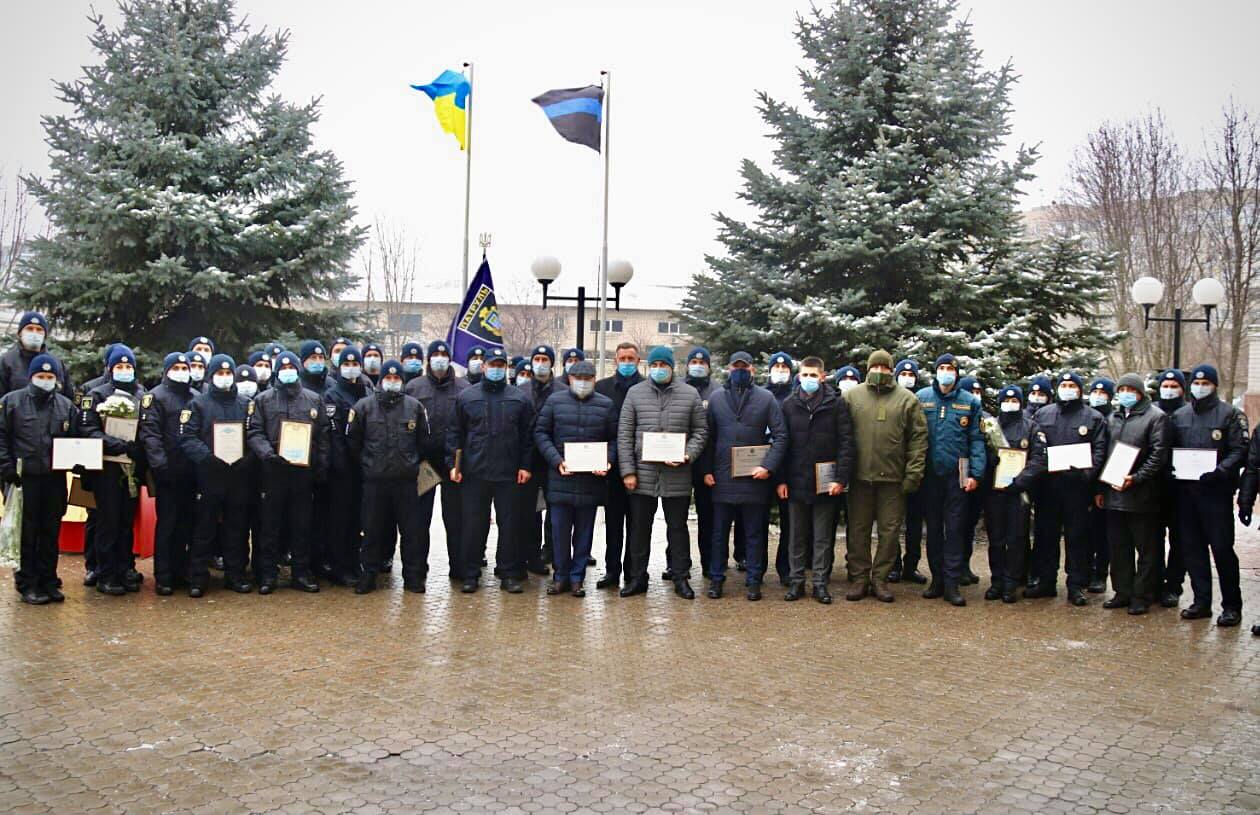 Патрульній поліції Херсонщини виповнилося 5 років: поліцейські отримали подяки Патрульній поліції Херсонщини виповнилося 5 років: поліцейські отримали подяки