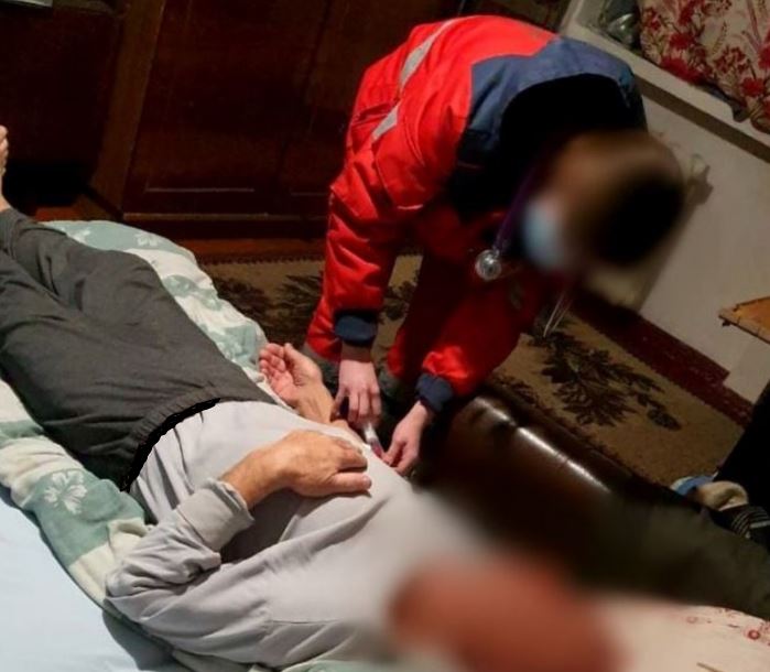 Херсонські патрульні допомогли літньому подружжю, щодо яких дочка вчиняла домашнє насильство
