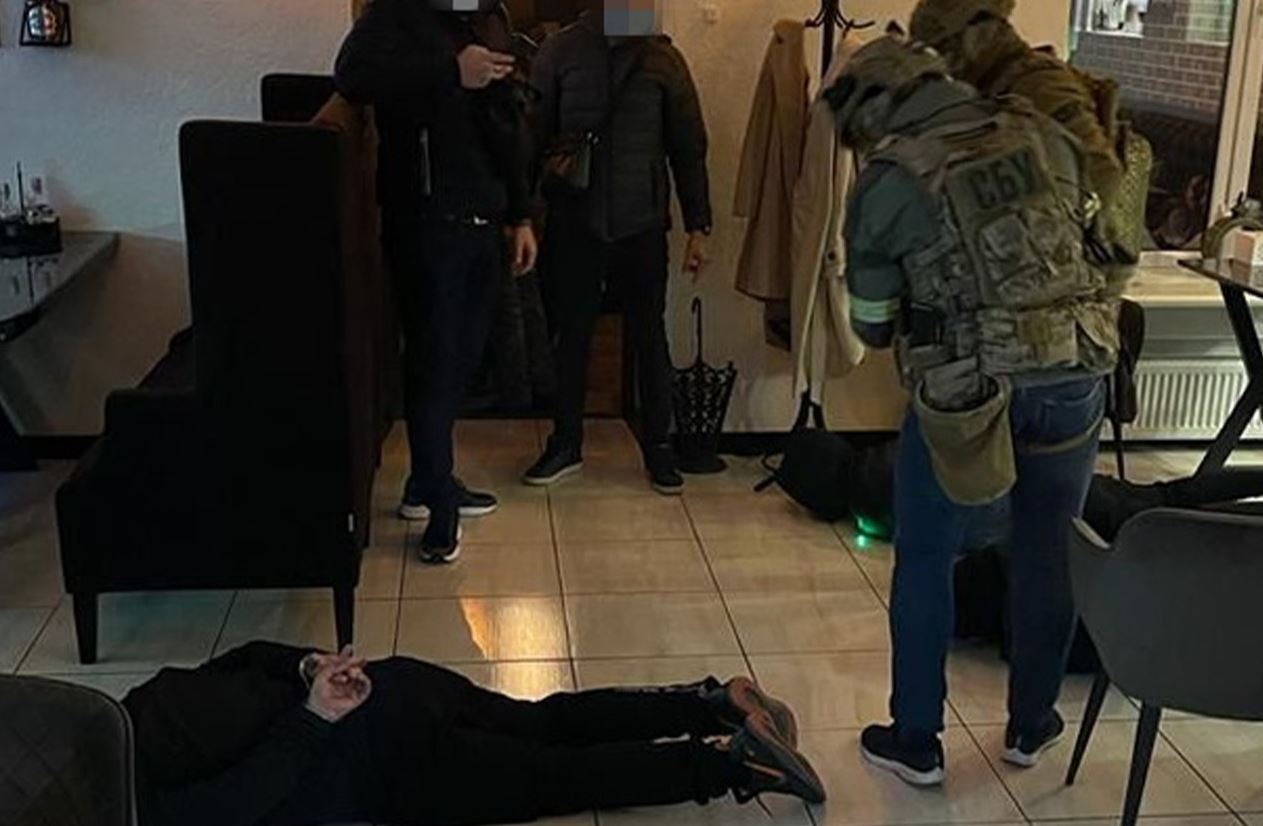 СБУ затримала рекетирів з Херсонщини на отриманні 1,2 млн грн «відкупу від жертви»