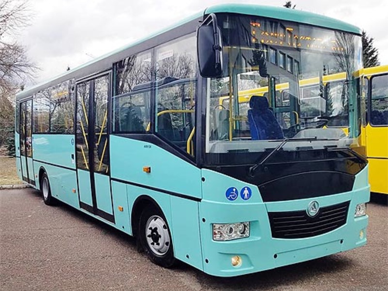 У Херсоні на маршрути вийшов 121 автобус, який курсує на 25 маршрутах