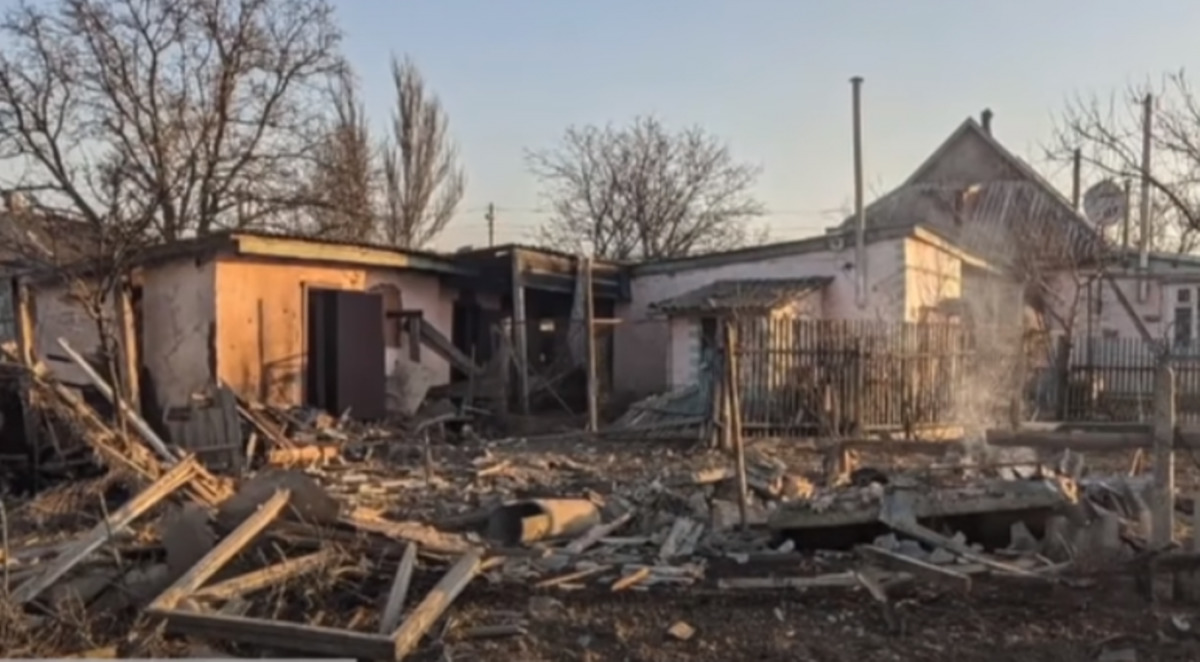 У Херсоні збирають допомогу для жителів зруйнованої Олександрівки
