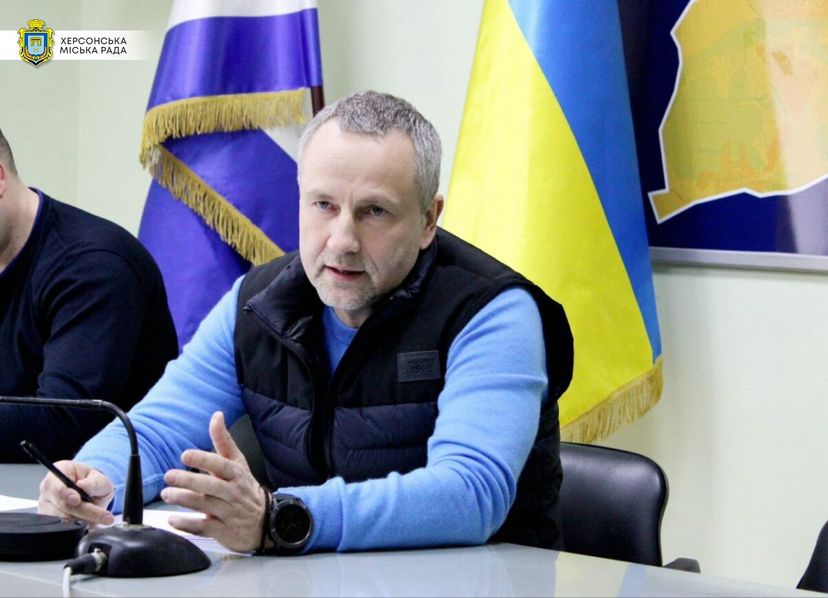 Міський голова Херсона вкотре підняв питання впорядкування вуличної торгівлі