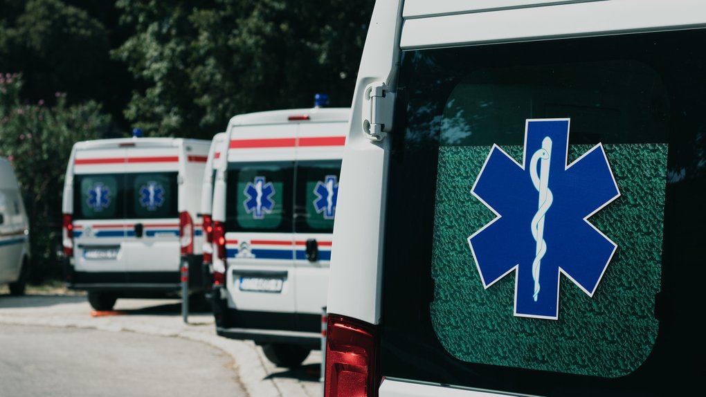 Херсонщині передали автомобіль медичної допомоги типу С