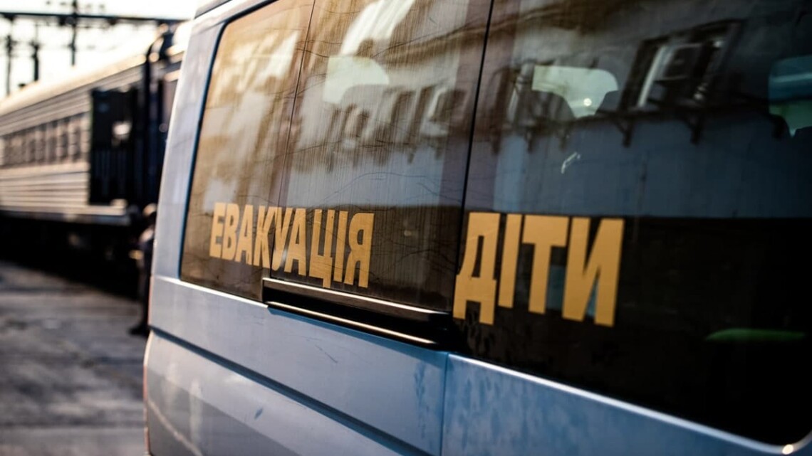 З Херсонщини евакуювали понад 50 тисяч людей