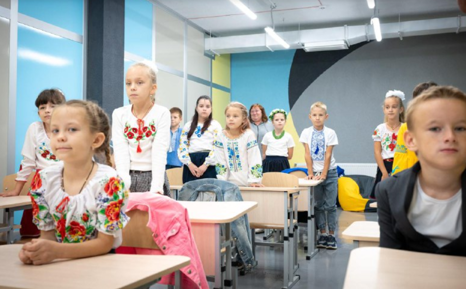 Сьогодні на Херсонщині відкрили дві підземні школи, – Оксен Лісовий